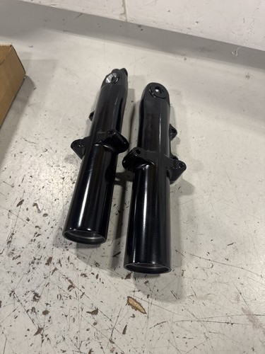 Lower slider fork - slider, legs